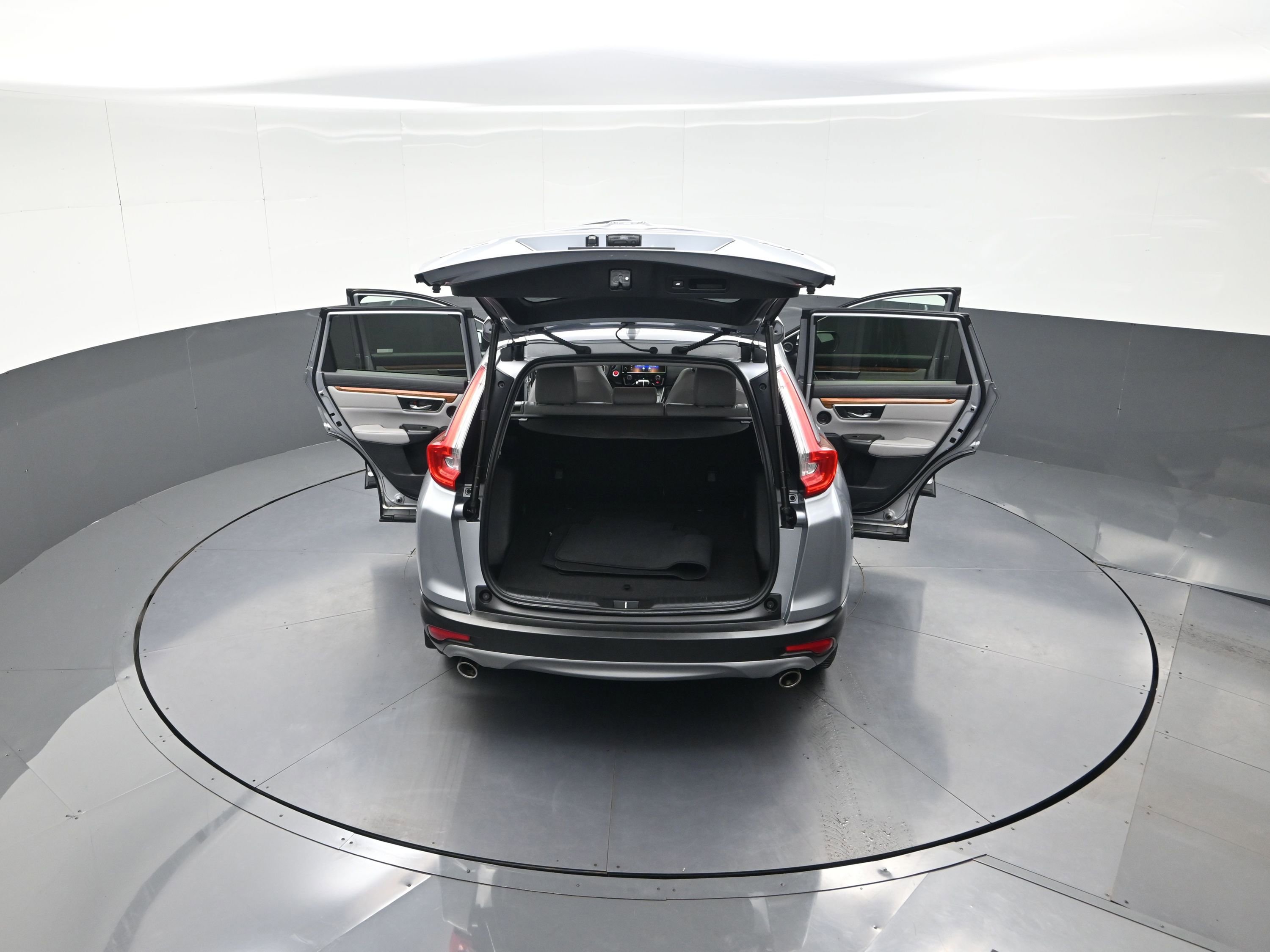 Used 2019 Honda CR-V Touring image 13