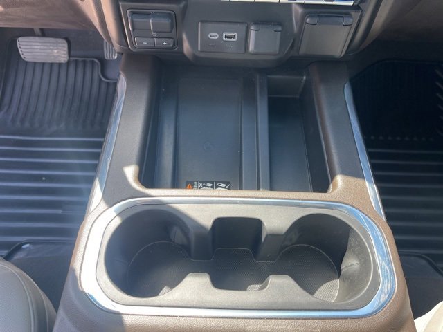 Used 2021 Chevrolet Silverado 1500 LTZ w/ LTZ Premium Package image 31