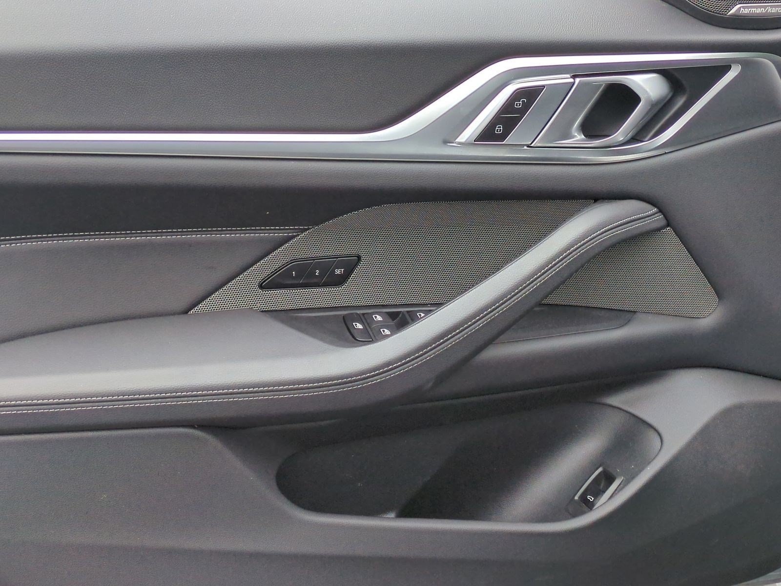 Used 2025 BMW M440i RWD image 14