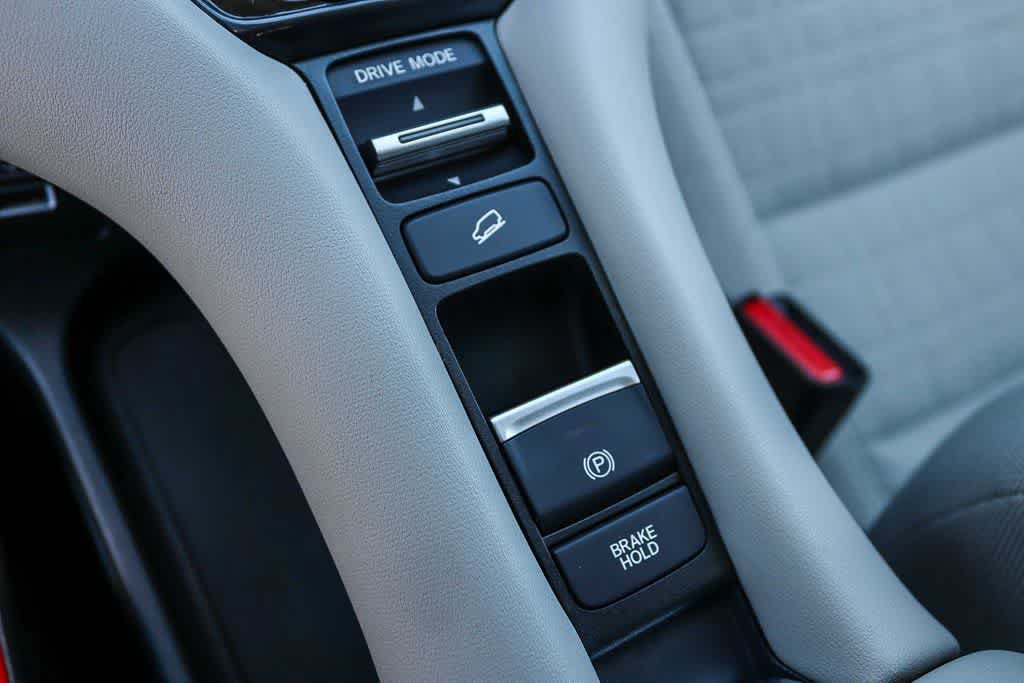 Used 2023 Honda HR-V LX image 20