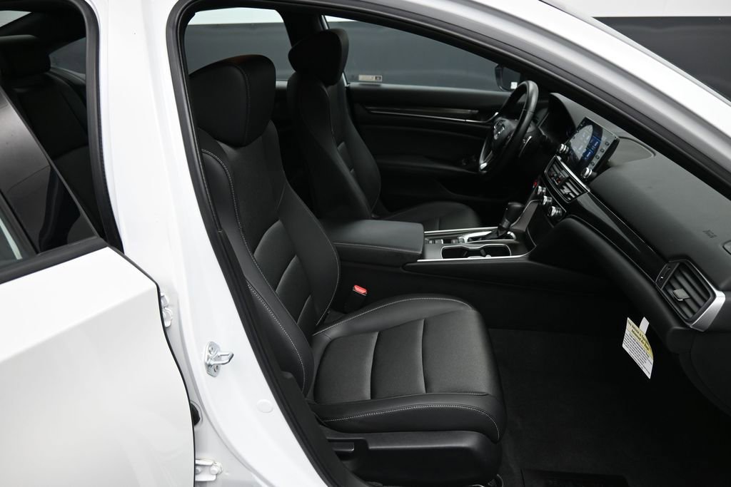 Used 2022 Honda Accord Sport image 24