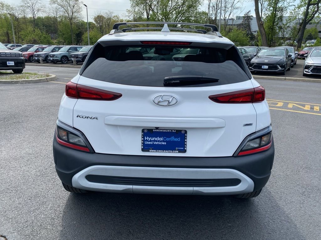 Certified 2023 Hyundai Kona SEL AWD/4WD image 5