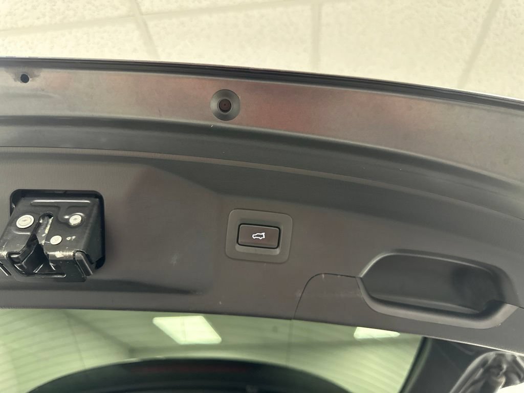 Certified 2022 MAZDA CX-9 Touring AWD/4WD image 9