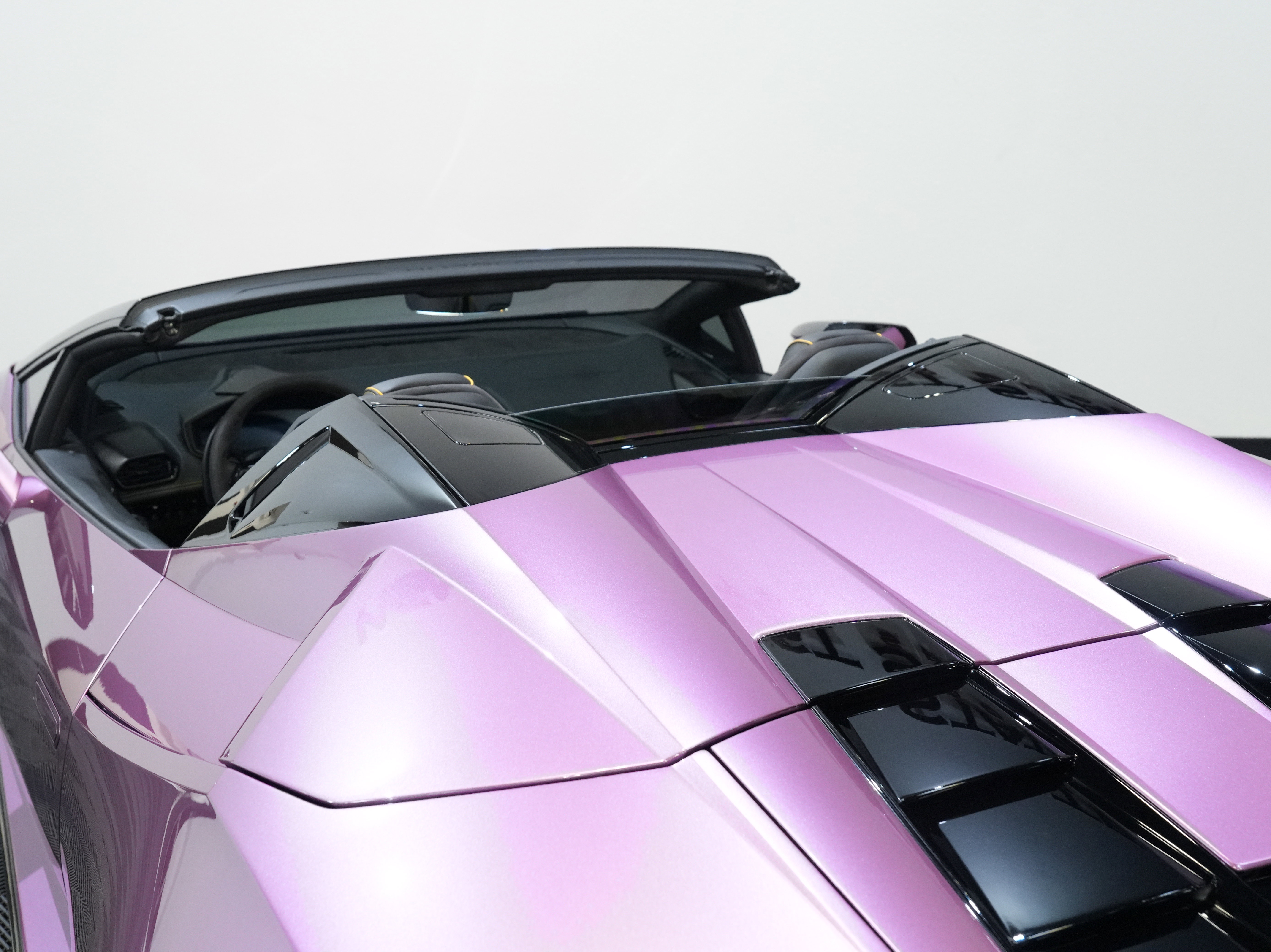 Used 2024 Lamborghini Huracan EVO image 27