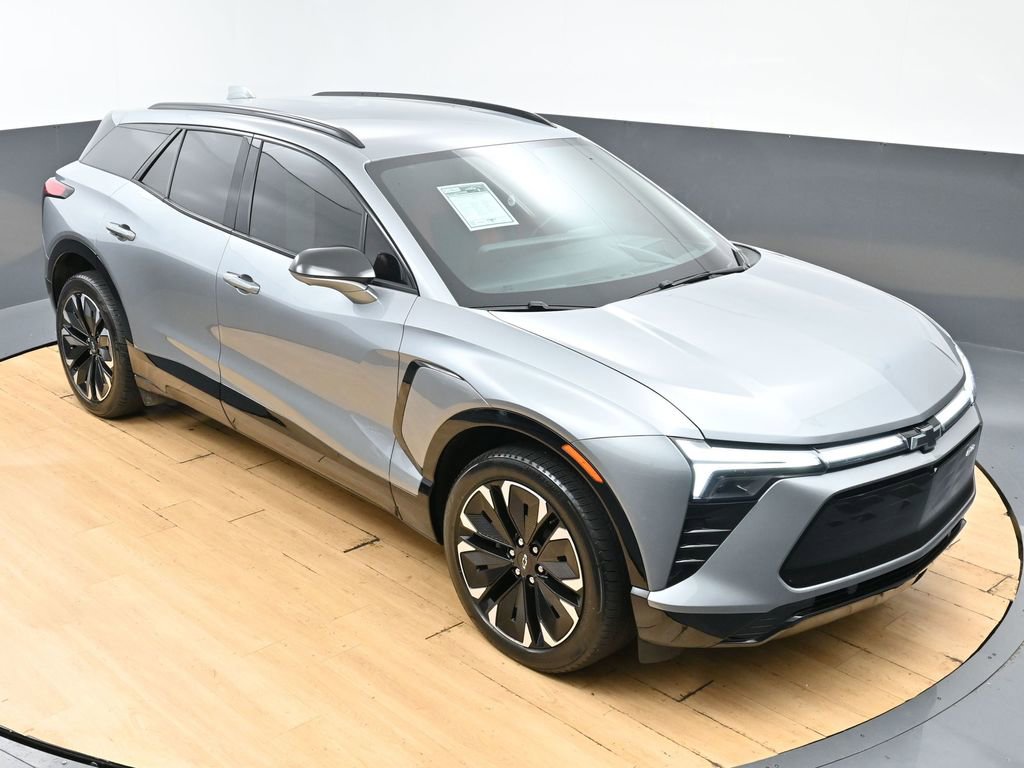 Used 2024 Chevrolet Blazer EV RS AWD/4WD image 42
