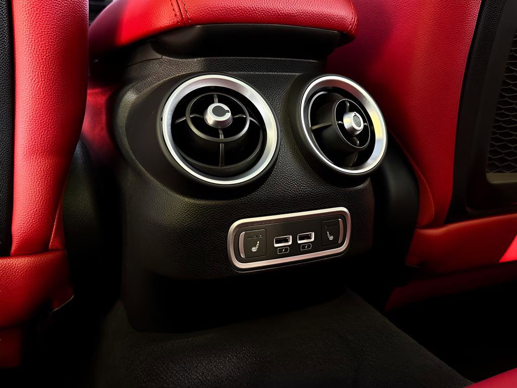 Used 2024 Alfa Romeo Giulia Veloce image 21