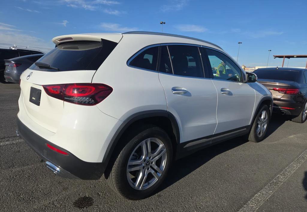 Used 2022 Mercedes-Benz GLA 250 image 2