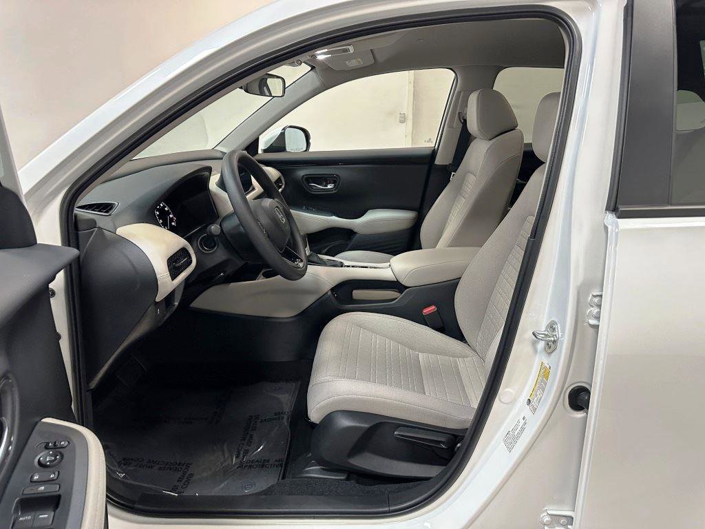 New 2026 Honda HR-V LX image 13