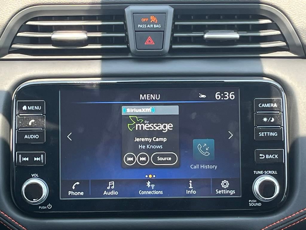 New 2025 Nissan Versa SR w/ Trunk Package image 23