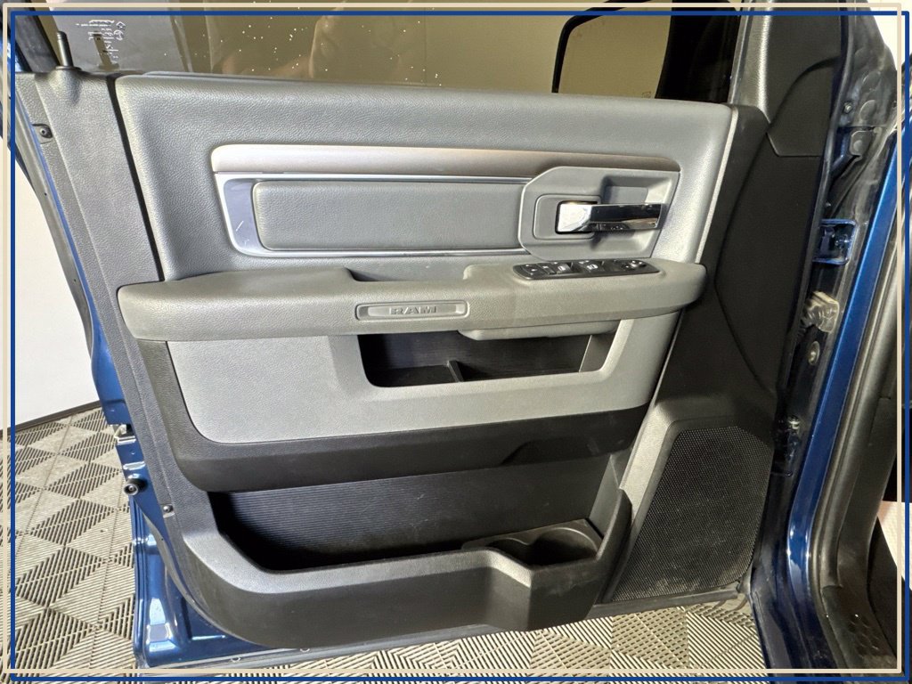 Used 2020 RAM 1500 Warlock w/ Electronics Group AWD/4WD image 23