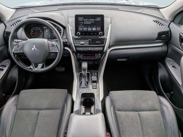 Used 2025 Mitsubishi Eclipse Cross SE AWD/4WD image 14