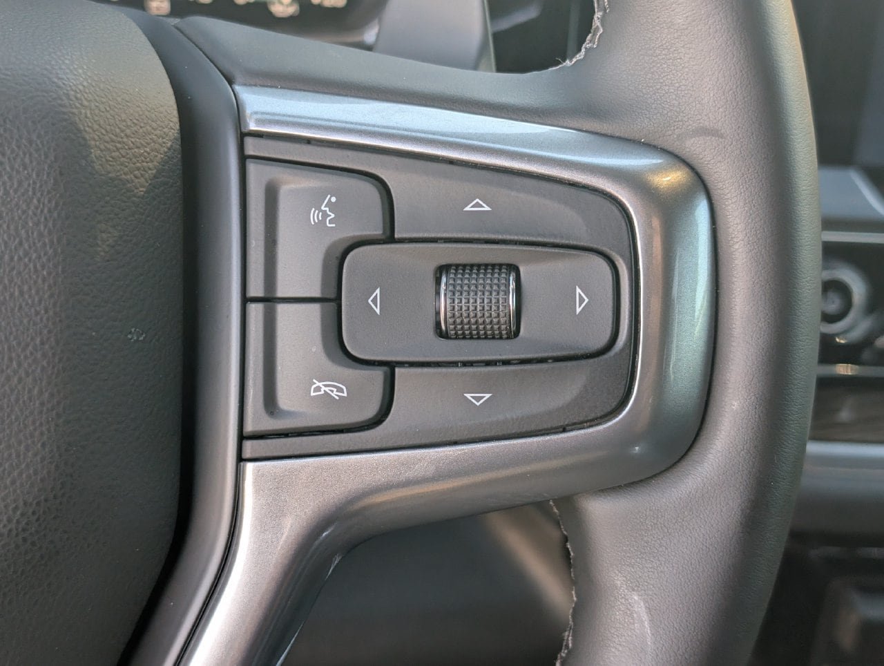 Used 2026 Chevrolet Silverado 1500 LT Trail Boss w/ Convenience Package II AWD/4WD image 20