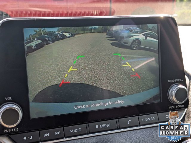 Used 2025 Nissan Sentra SV FWD image 25