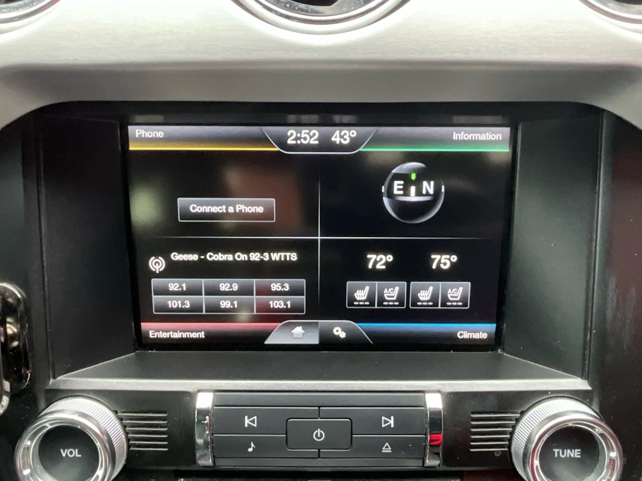 Used 2015 Ford Mustang GT Premium image 25