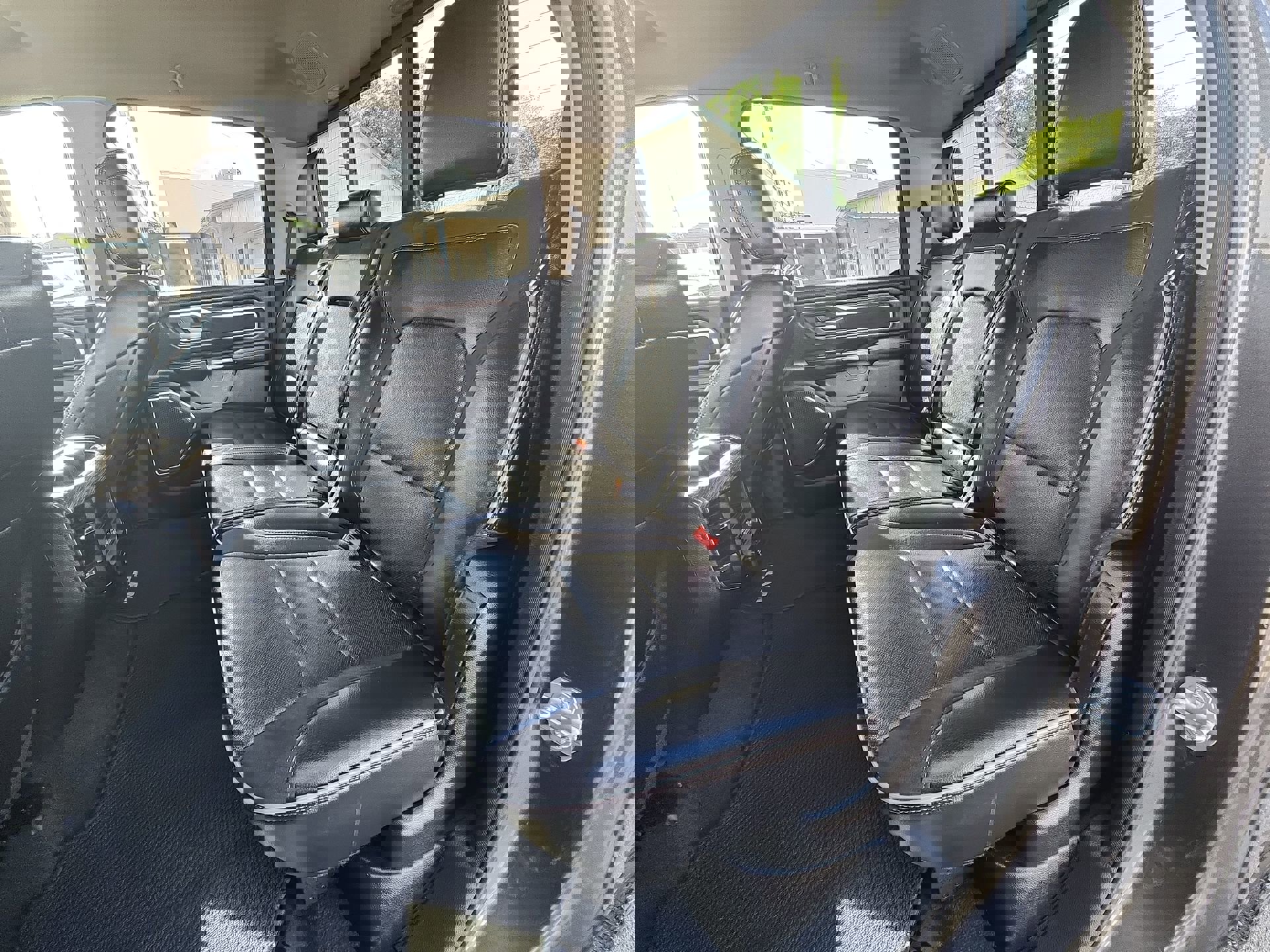 Certified 2019 RAM 1500 Laramie image 24