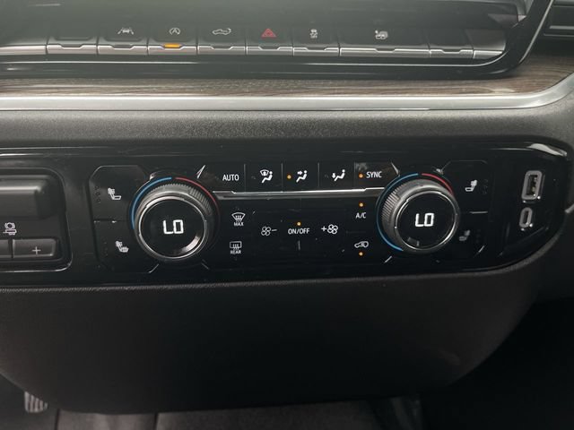 Used 2025 Chevrolet Silverado 1500 LT AWD/4WD image 19