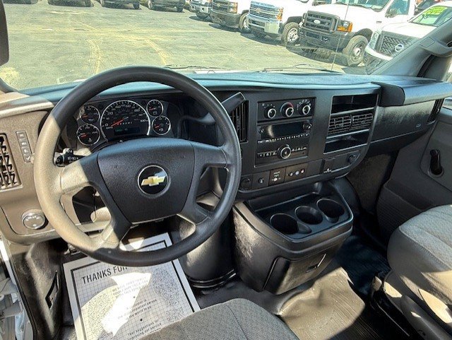 Used 2019 Chevrolet Express 3500 image 15