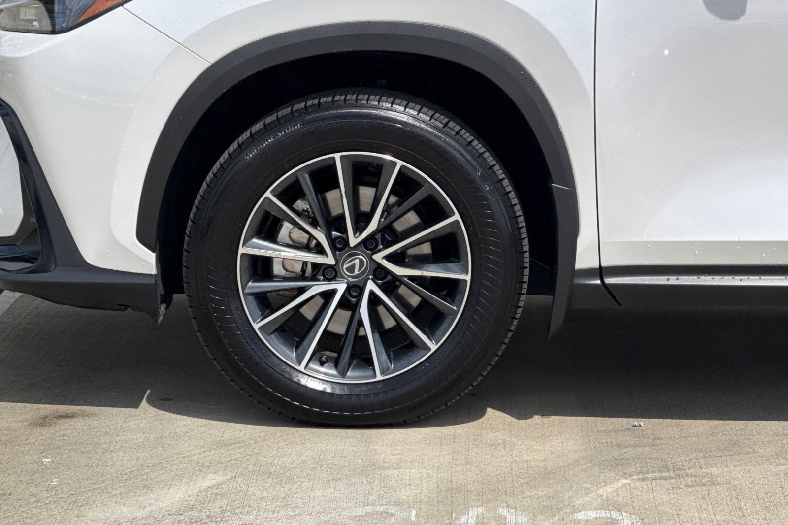 Certified 2025 Lexus NX 350h AWD w/ Accessory Package (2T) image 13