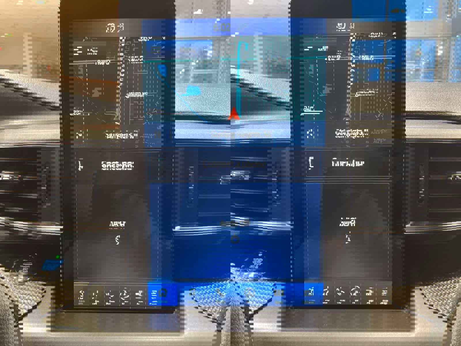 Certified 2020 Ford Explorer ST w/ ST Street Pack image 20