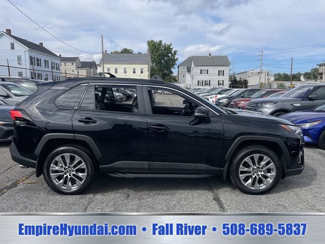 Used 2025 Toyota RAV4 XLE Premium w/ Weather Package AWD/4WD image 3