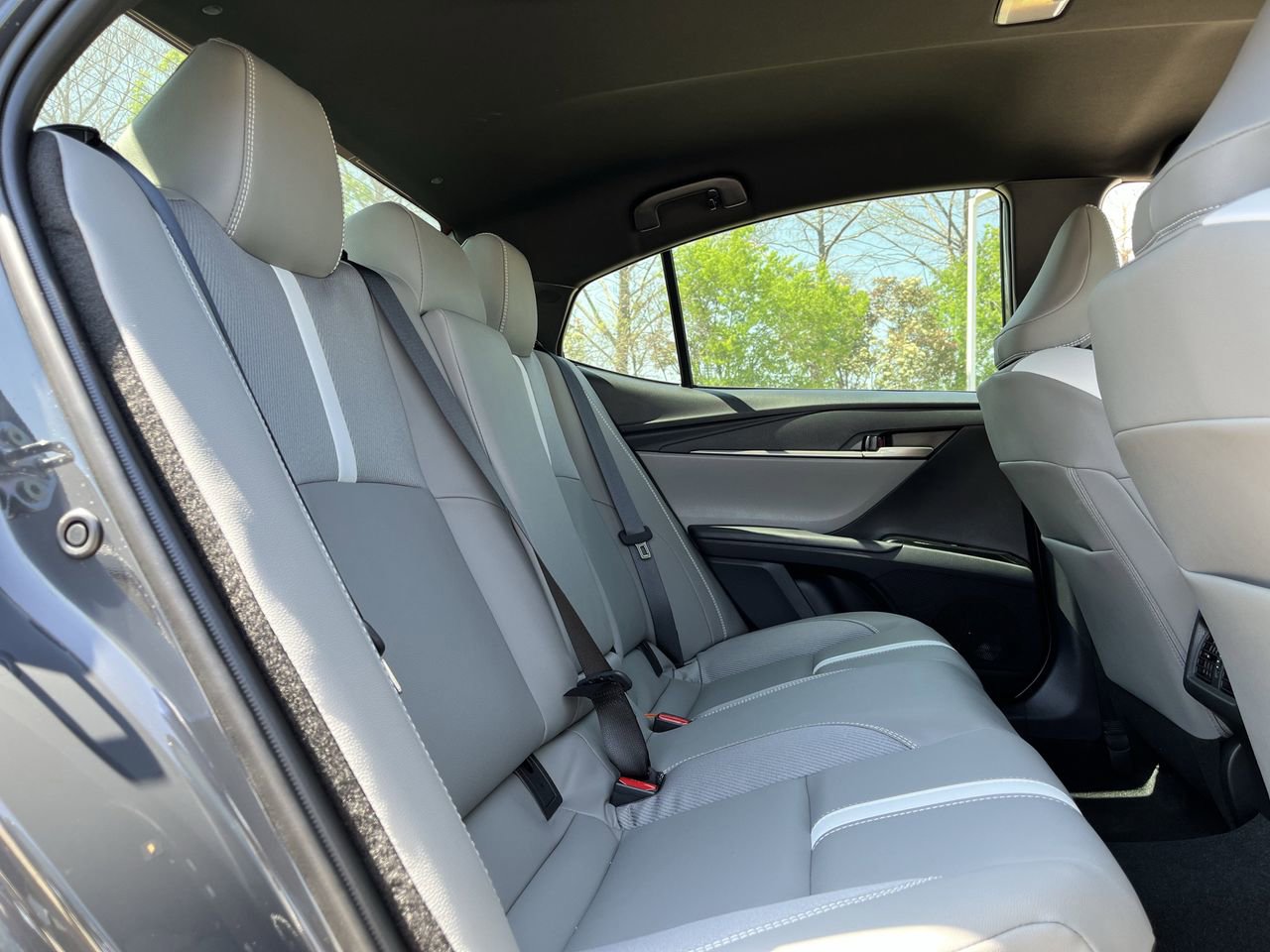 Used 2026 Toyota Camry SE w/ Convenience Package image 26