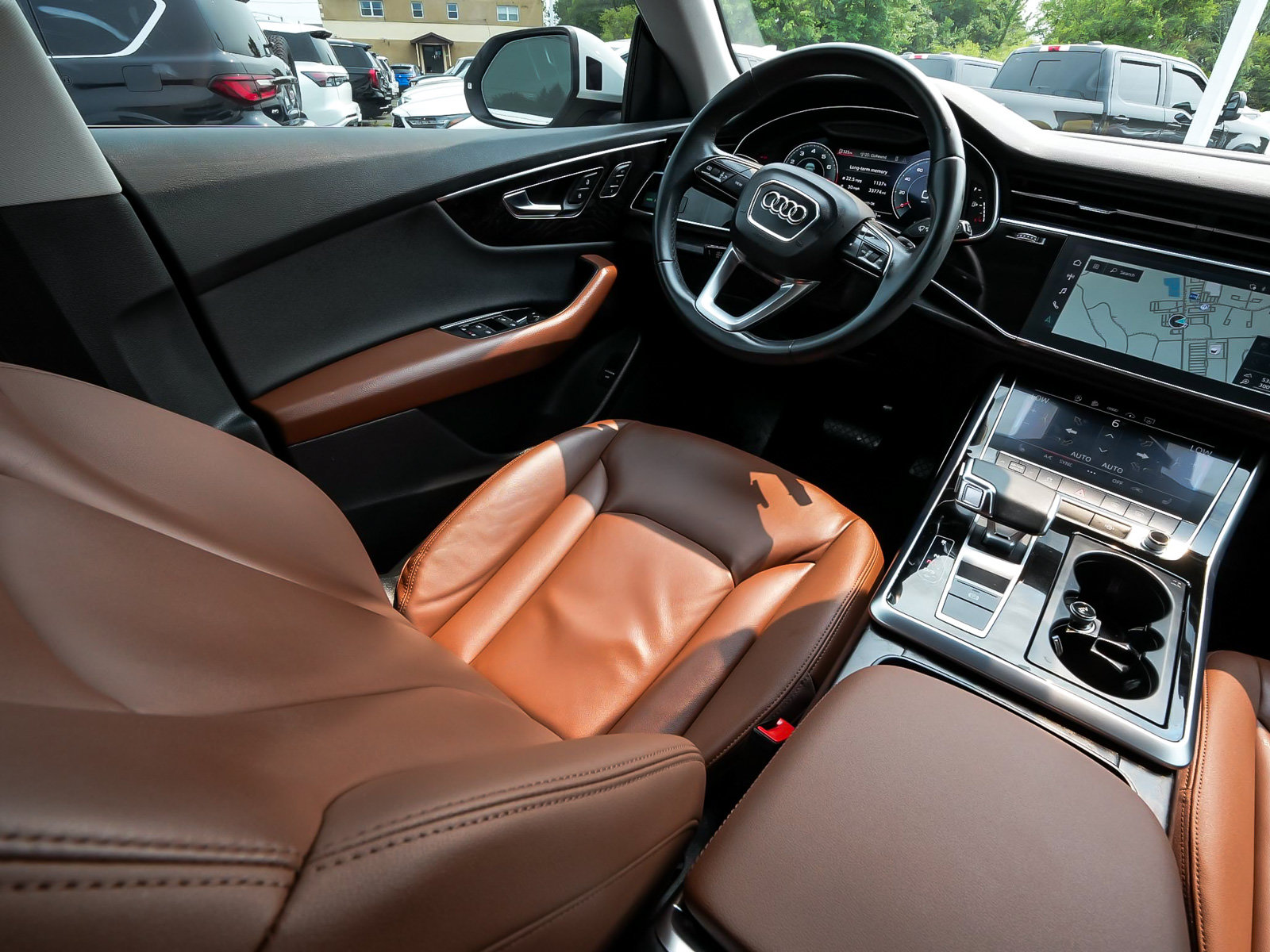 Used 2023 Audi Q8 Premium w/ Convenience Package AWD/4WD image 44