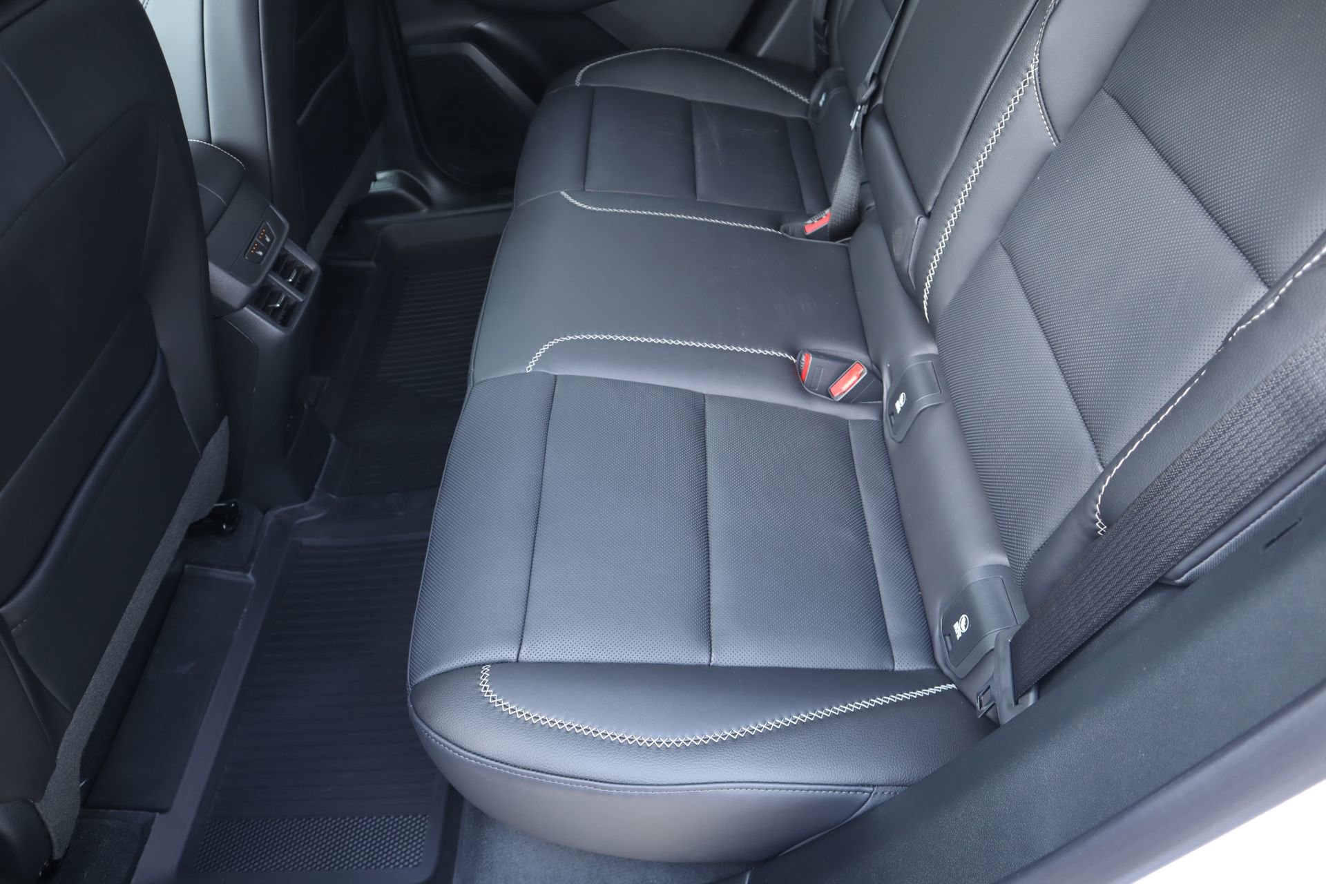 New 2026 GMC Terrain Denali image 12