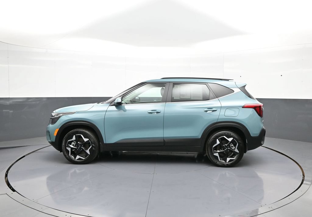 Certified 2025 Kia Seltos EX w/ EX Sunroof Package AWD/4WD image 9