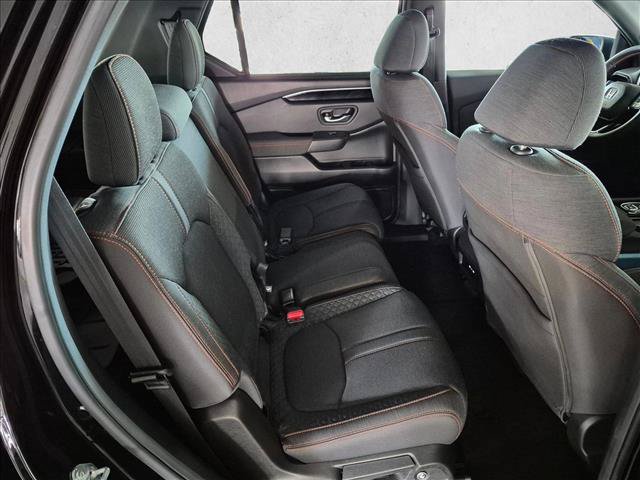 Used 2025 Honda Pilot Sport image 20