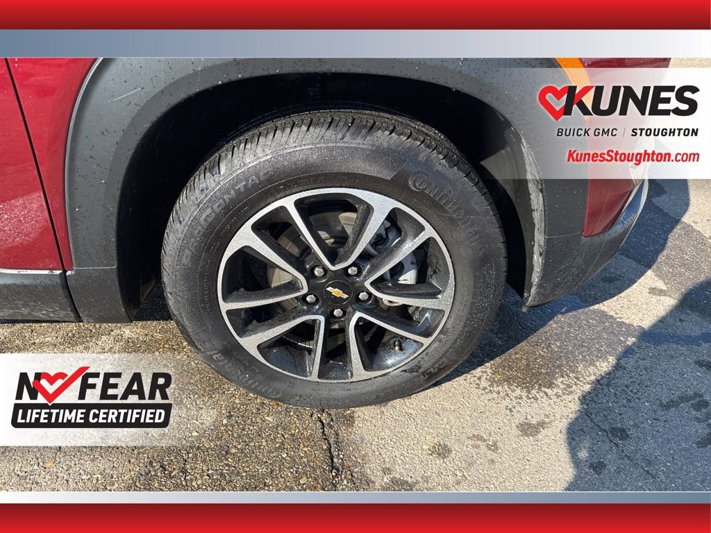 Used 2025 Chevrolet TrailBlazer LT w/ Driver Confidence Package image 14