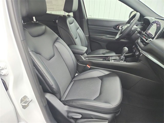 New 2026 Jeep Compass Latitude image 34