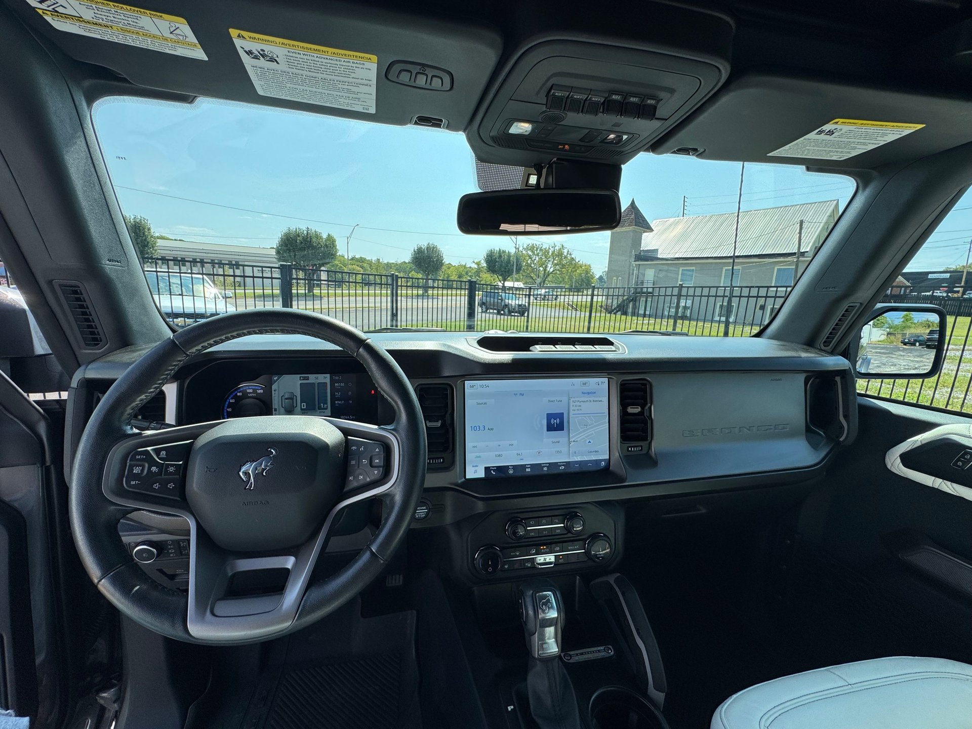 Used 2022 Ford Bronco Outer Banks image 12