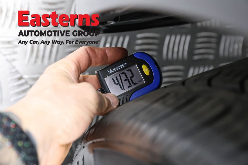 Used 2021 Tesla Model Y Long Range image 22