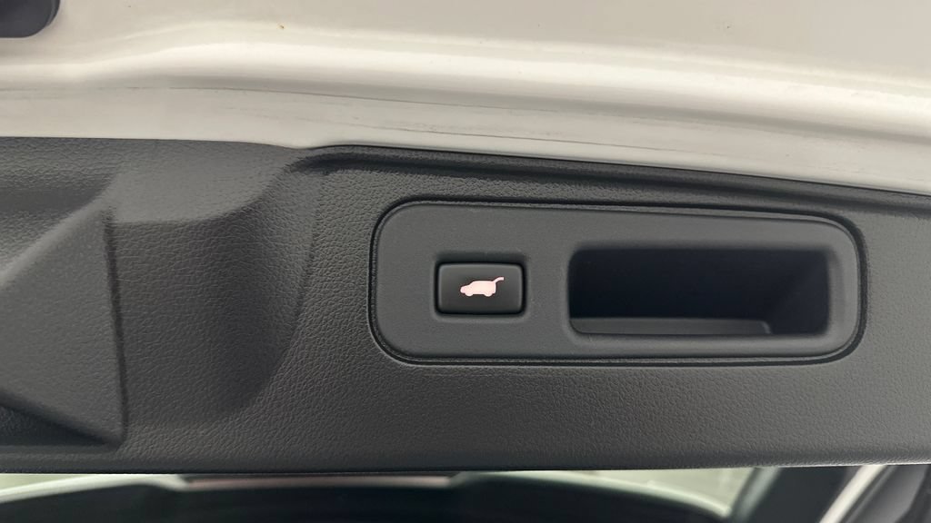 Used 2025 Honda Passport EX-L image 25