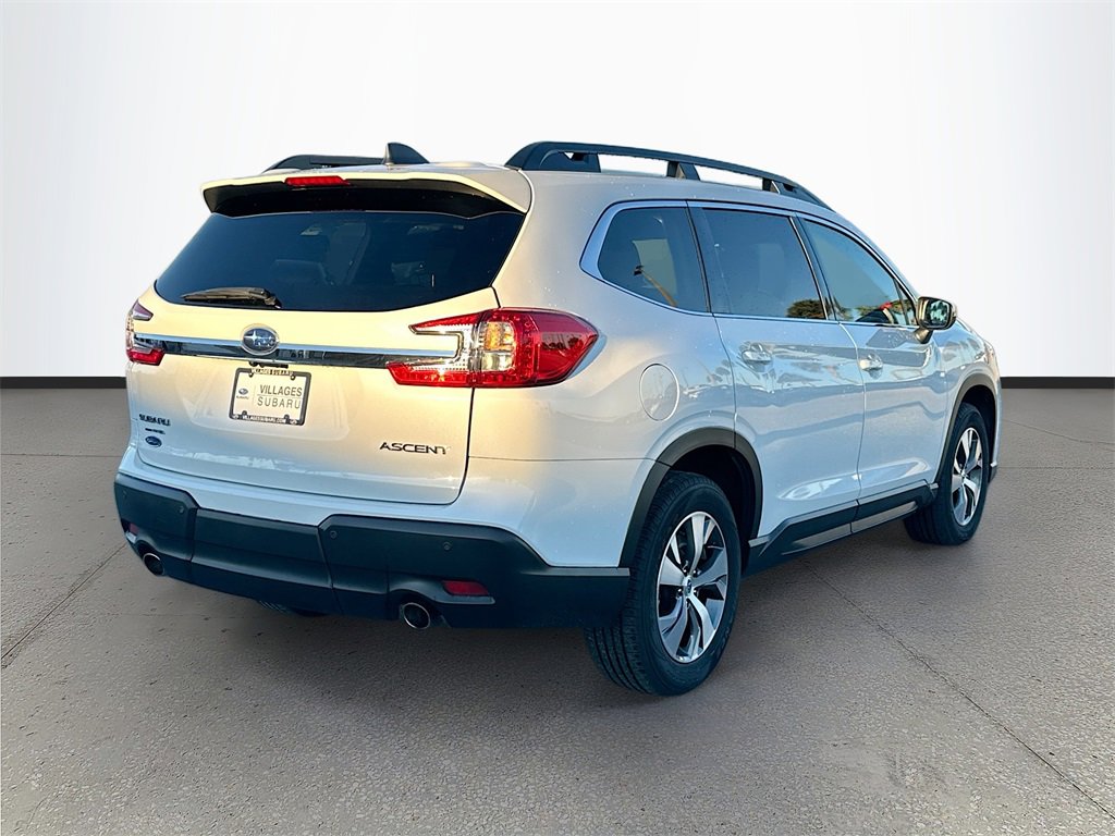 Used 2023 Subaru Ascent Premium w/ Convenience Package image 7