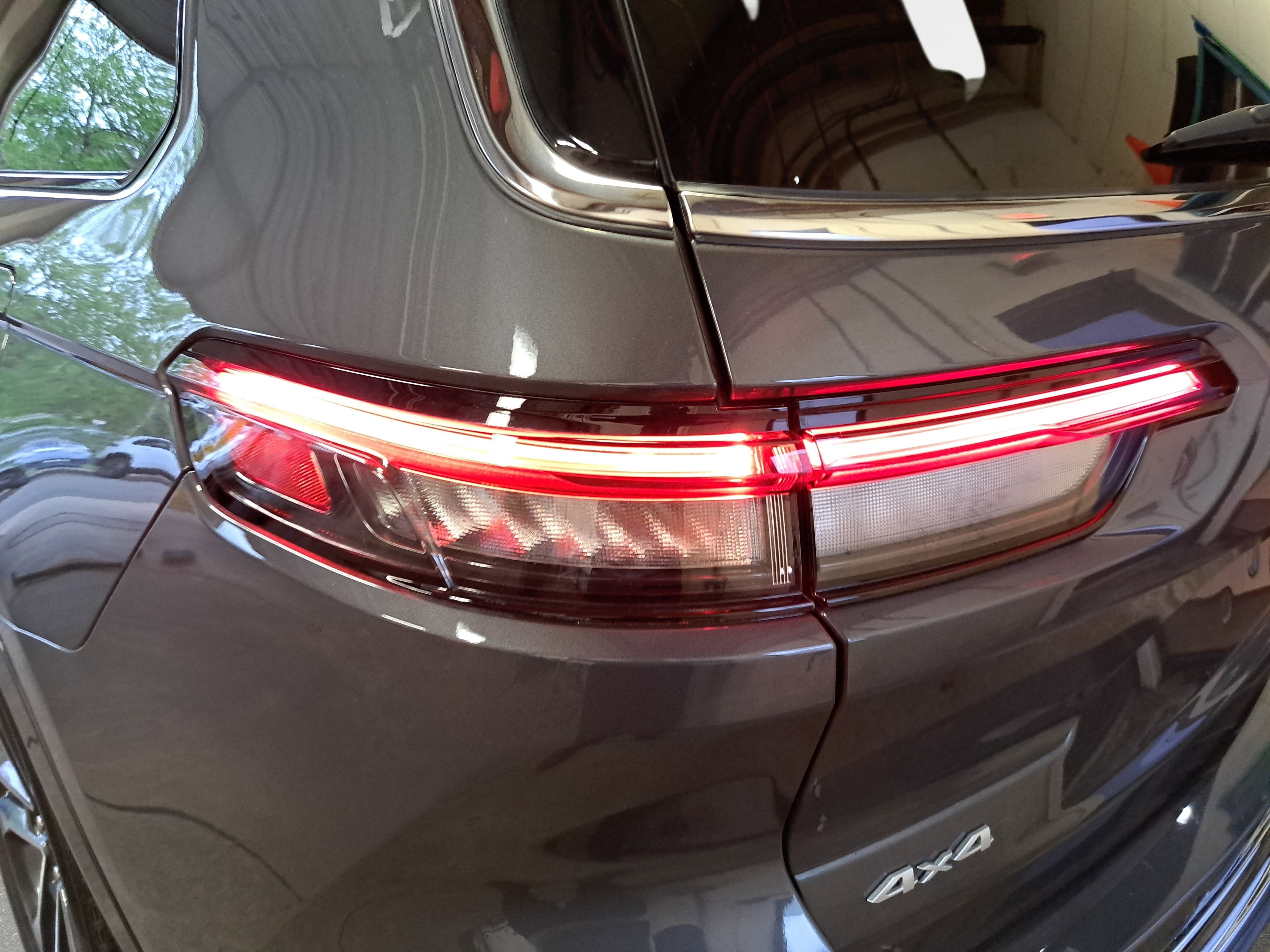 Used 2024 Jeep Grand Cherokee L Overland w/ Trailer Tow Package image 34