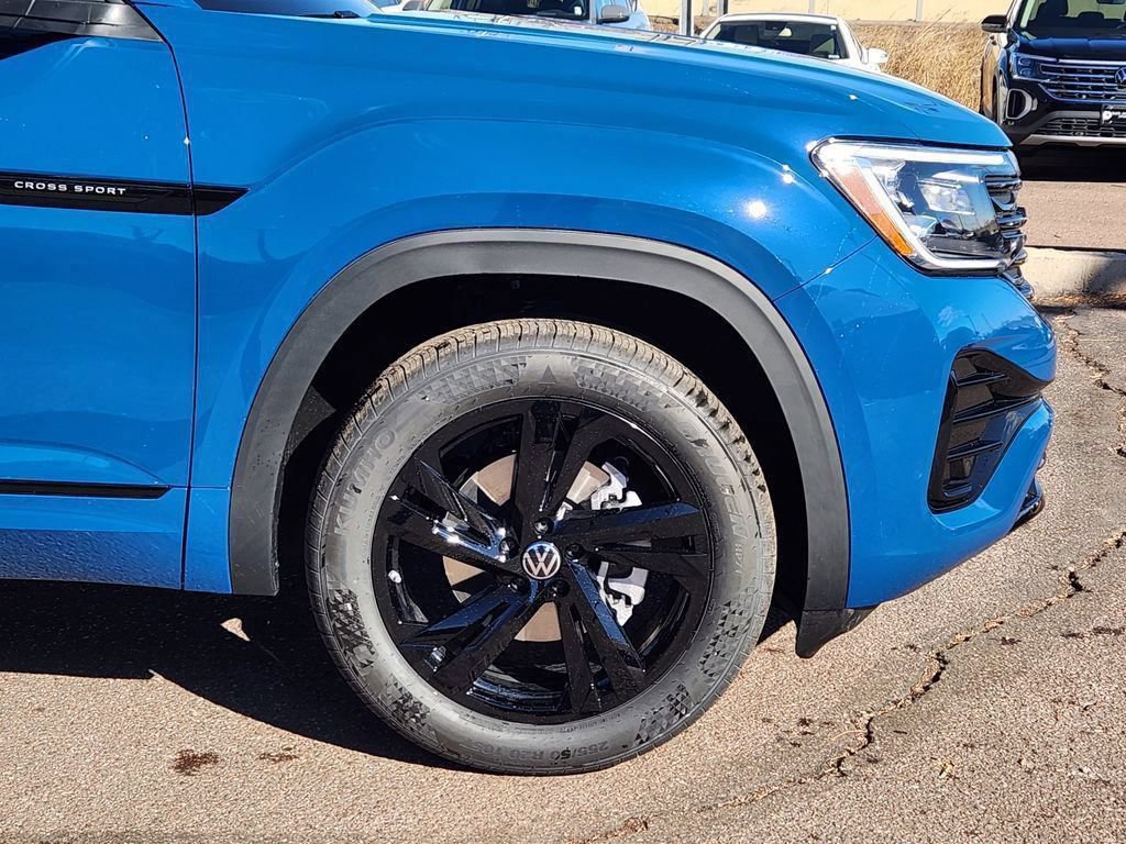New 2026 Volkswagen Atlas Cross Sport SEL R-Line AWD/4WD image 28