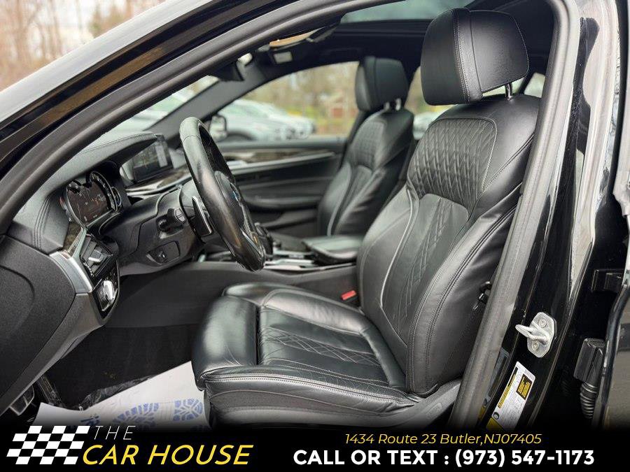 Used 2017 BMW 540i xDrive image 16