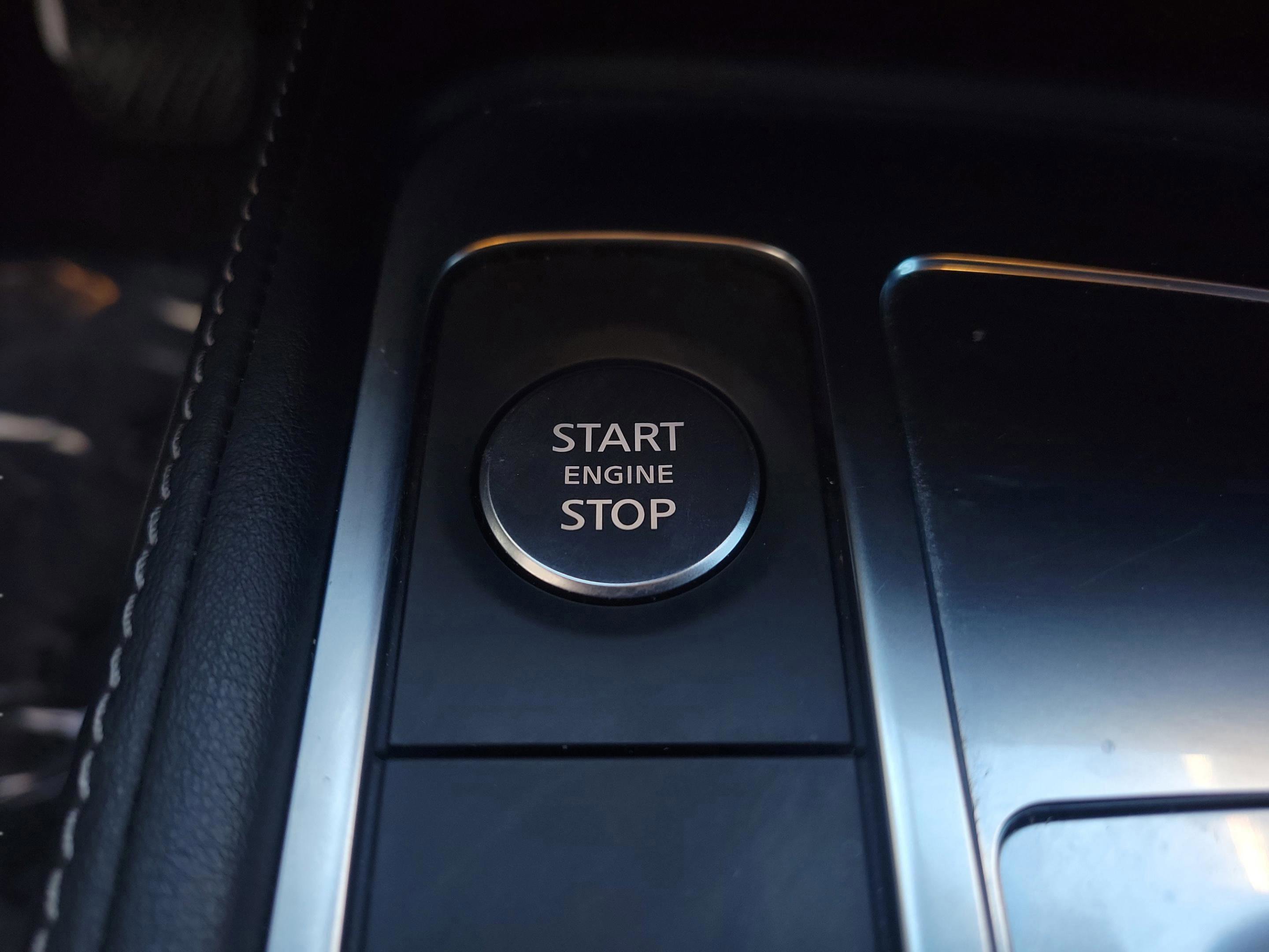 Certified 2025 INFINITI QX60 Pure image 16