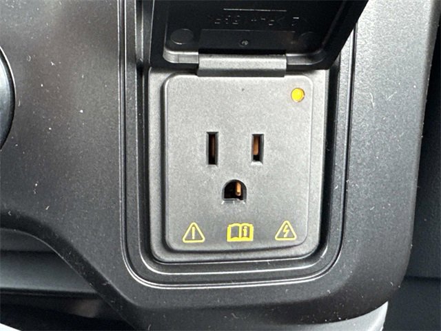 New 2026 Ford F250 Platinum w/ FX4 Off-Road Package image 24