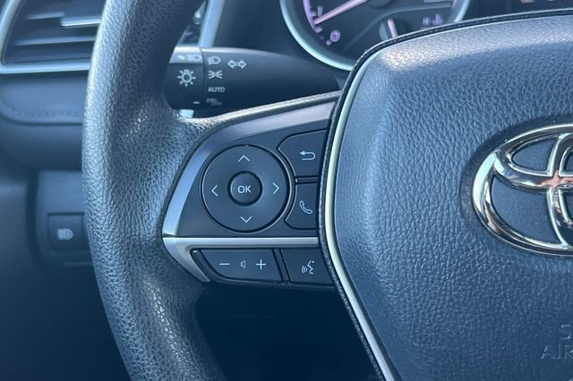 Used 2023 Toyota Camry LE image 28