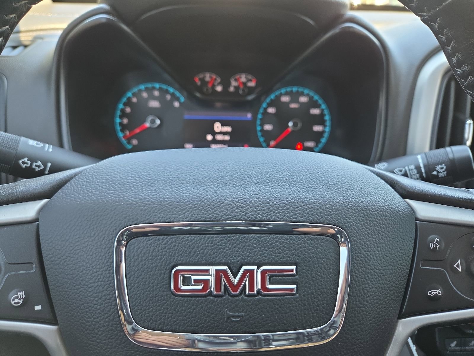 Used 2022 GMC Canyon Elevation w/ Elevation Premium Package image 21