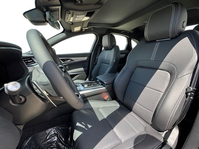 New 2024 Jaguar XF R-Dynamic SE AWD/4WD image 11