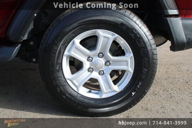 Used 2022 Jeep Wrangler Unlimited Sport image 7