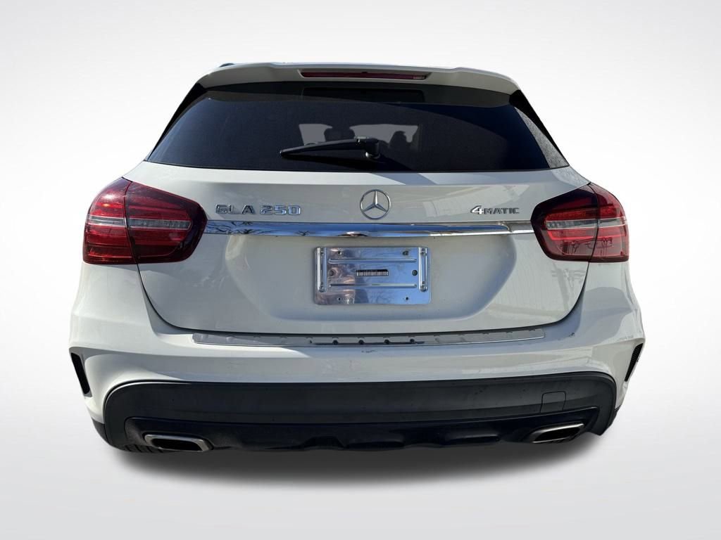 Used 2018 Mercedes-Benz GLA 250 4MATIC image 5