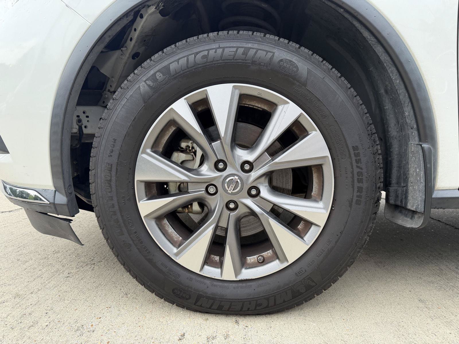 Used 2017 Nissan Murano S w/ Navigation Package FWD image 4