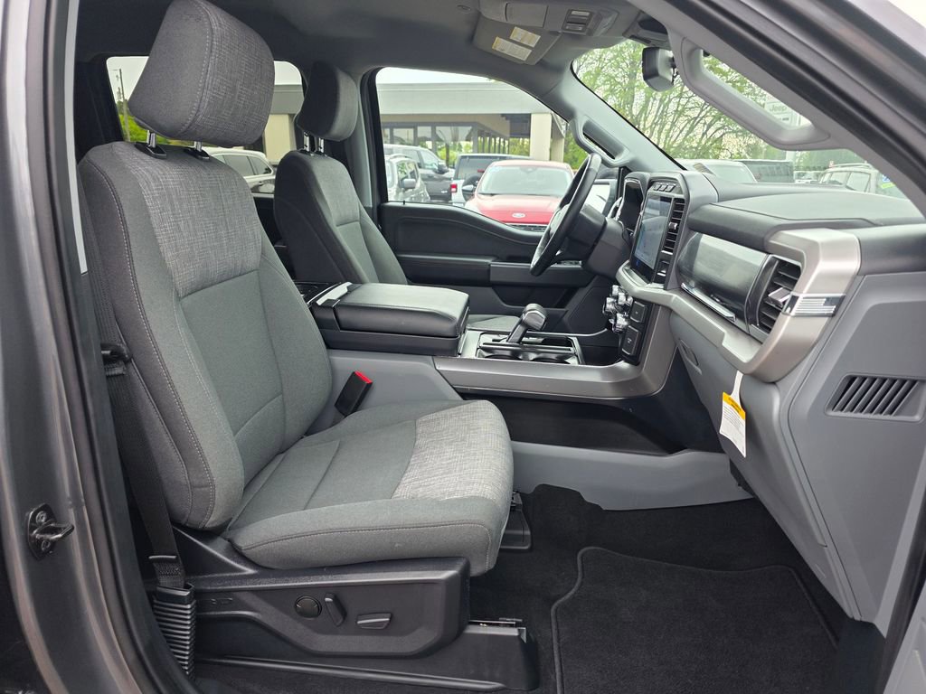 Used 2023 Ford F150 Lightning XLT w/ Equipment Group 312A High AWD/4WD image 22