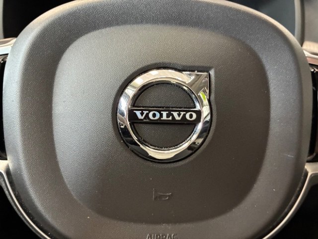 Used 2023 Volvo S90 B6 Plus image 19