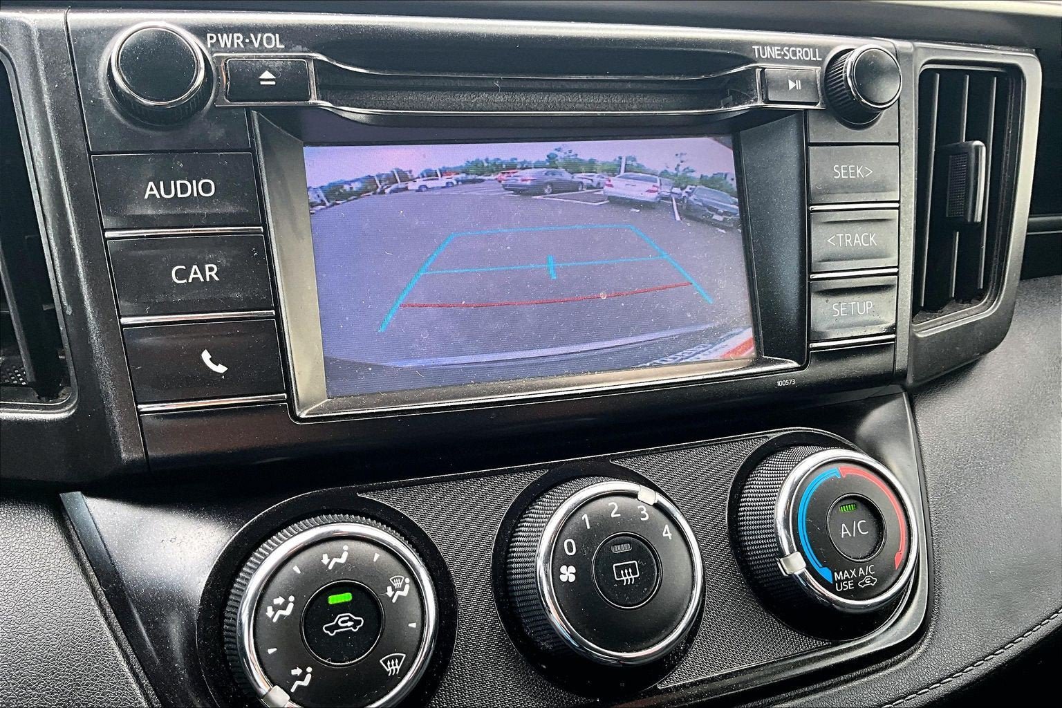 Used 2018 Toyota RAV4 LE w/ All Weather Liner Package AWD/4WD image 20