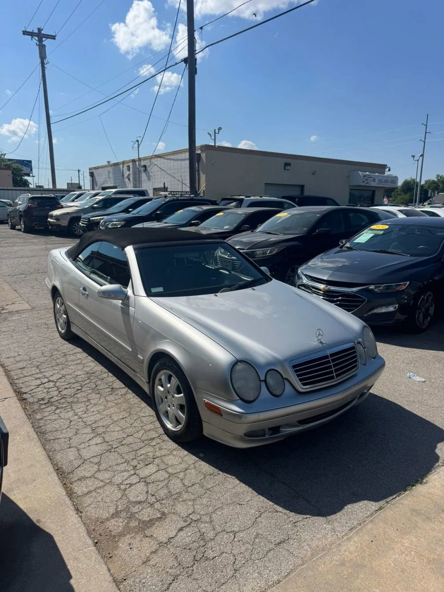 Used 2003 Mercedes-Benz CLK 320 Cabriolet image 5